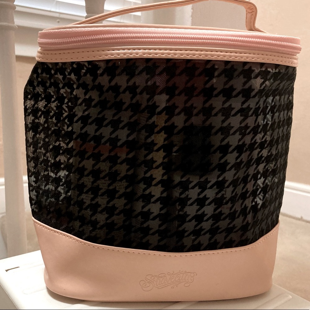 Suavecita Travel Bag